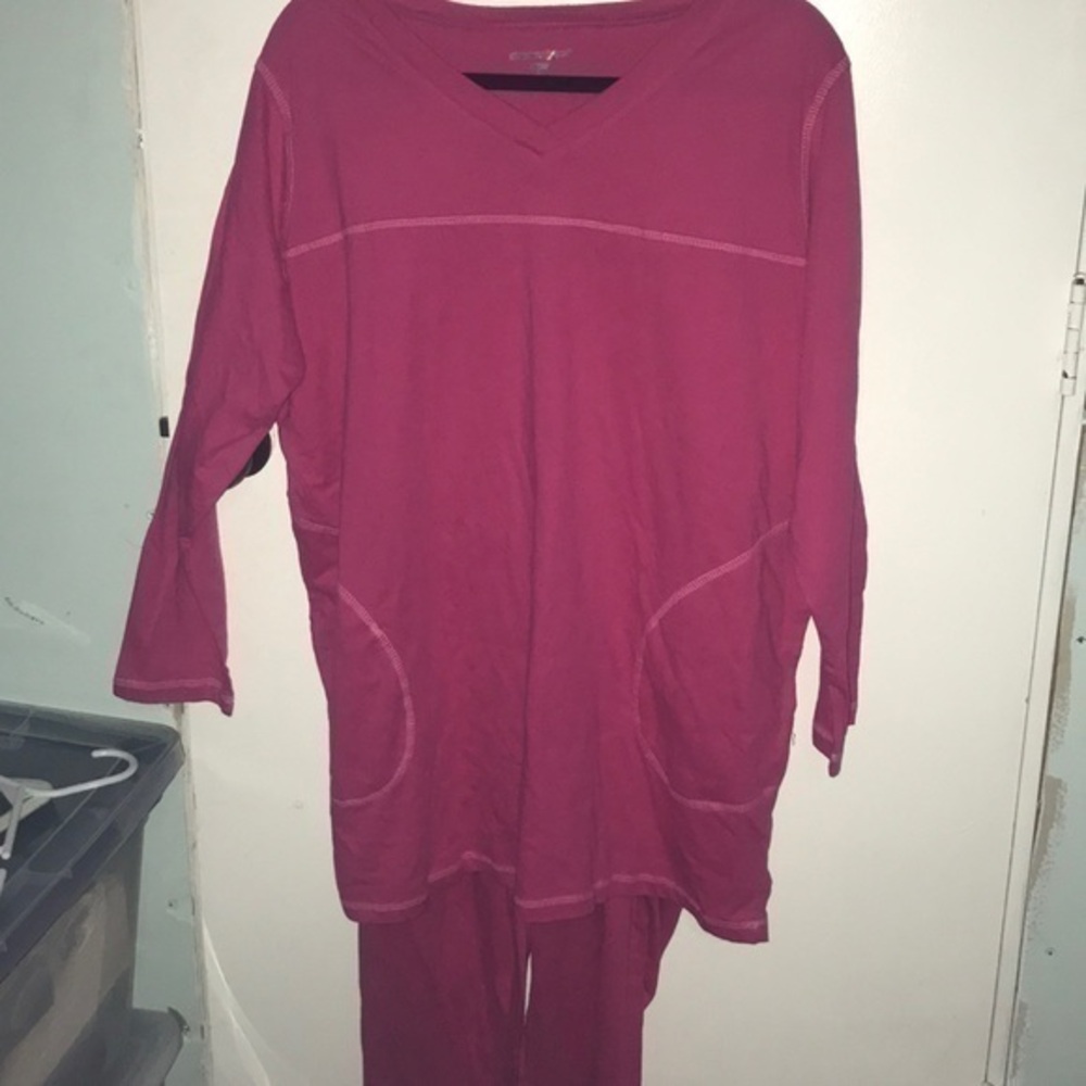 Dreams Co. pajama set